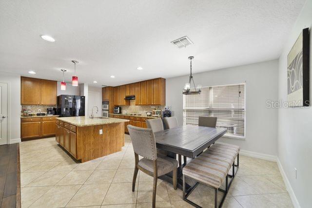 AVALON PARK VILLAGE 05 51 58 - Residential