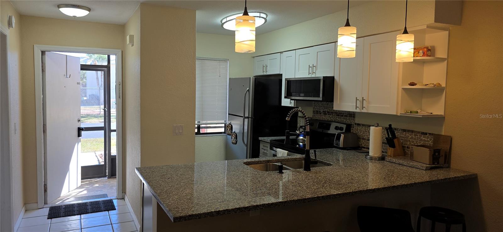 WESTCHESTER PARK PH 02 - Residential Lease