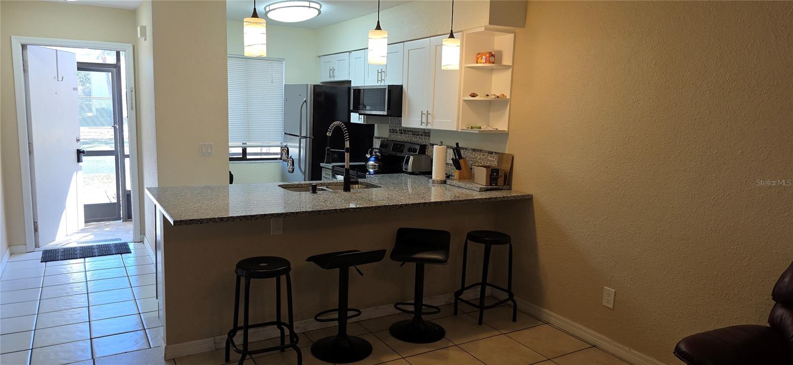 WESTCHESTER PARK PH 02 - Residential Lease