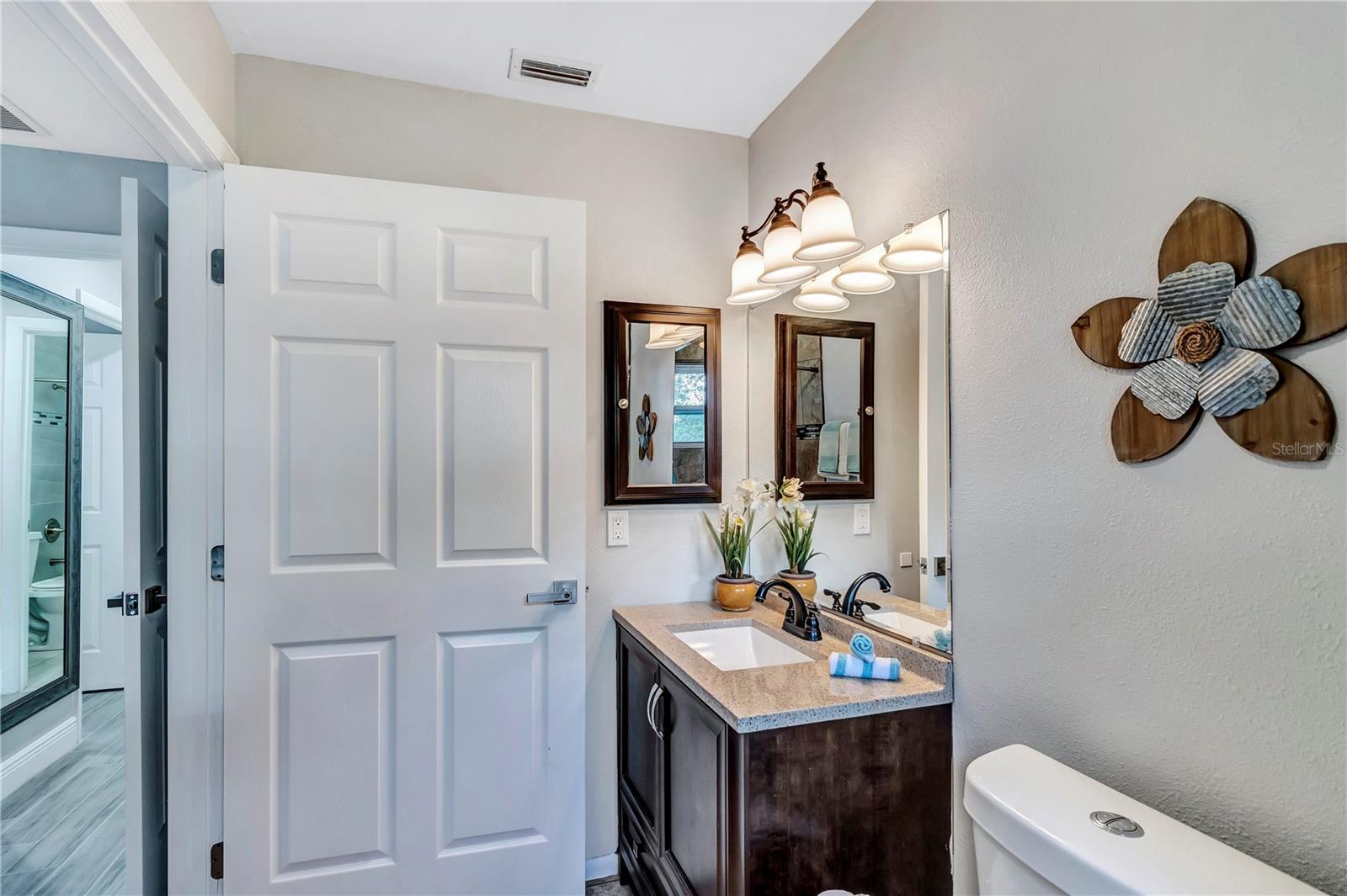 FLORIDA LAND & IMPROV CO ADD - Residential Lease