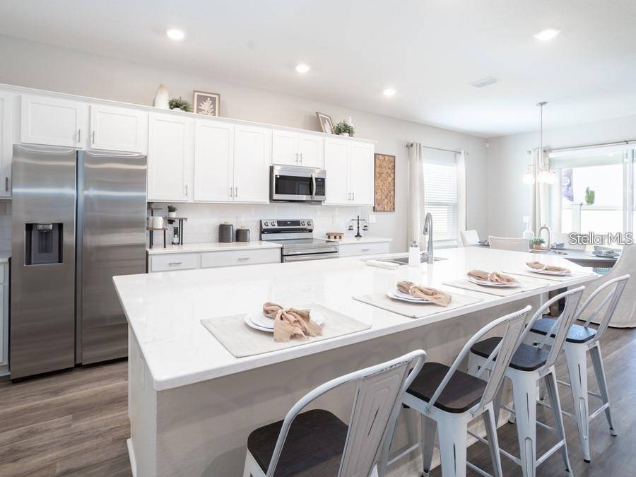 1456 FLEUR DRIVE