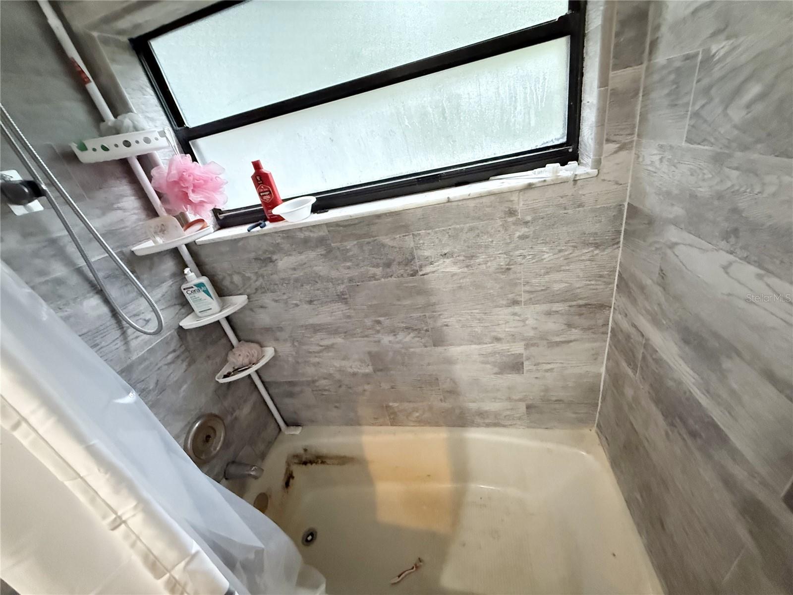 CITRUS SPGS UNIT 01 - Residential