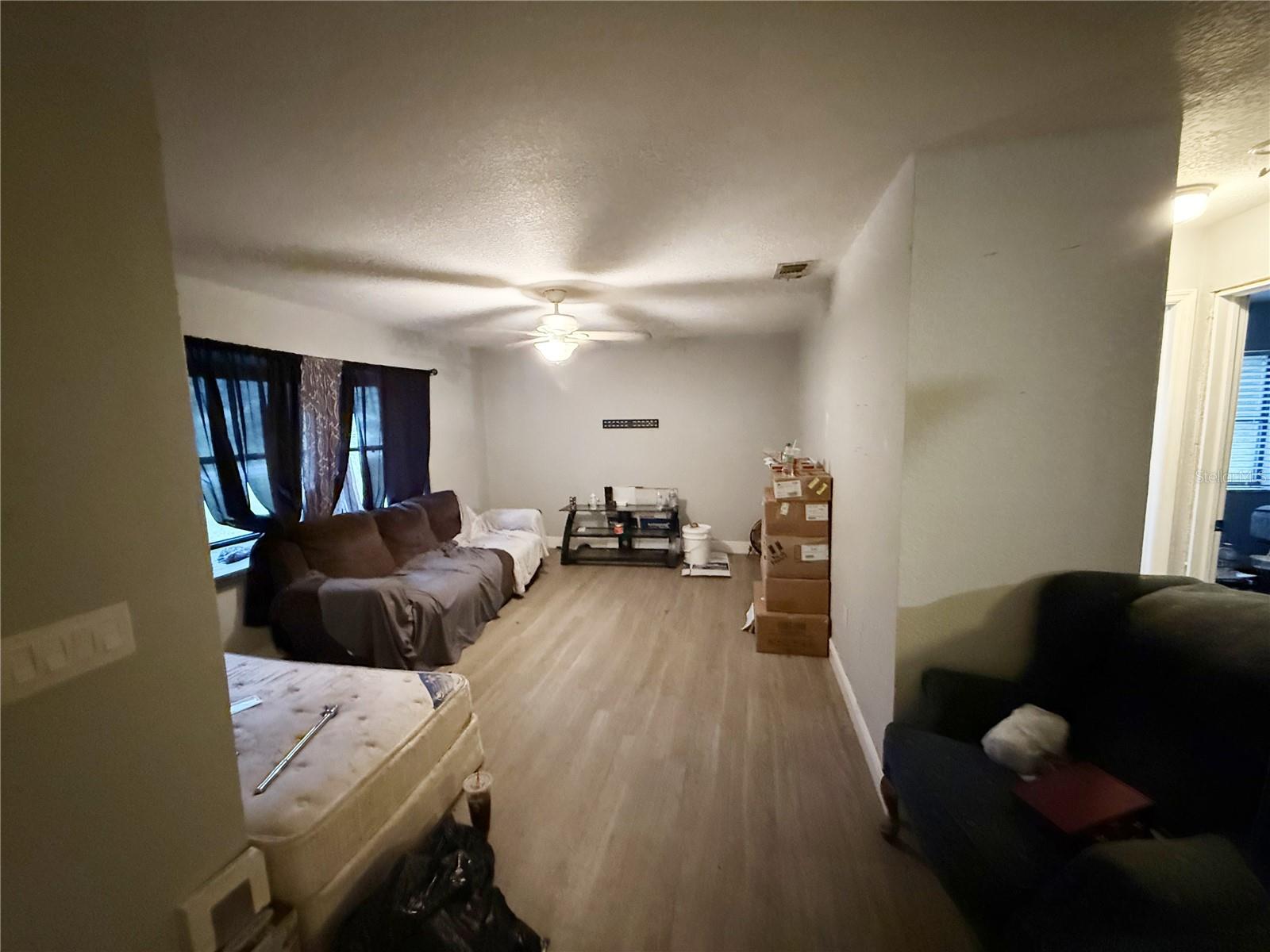 CITRUS SPGS UNIT 01 - Residential