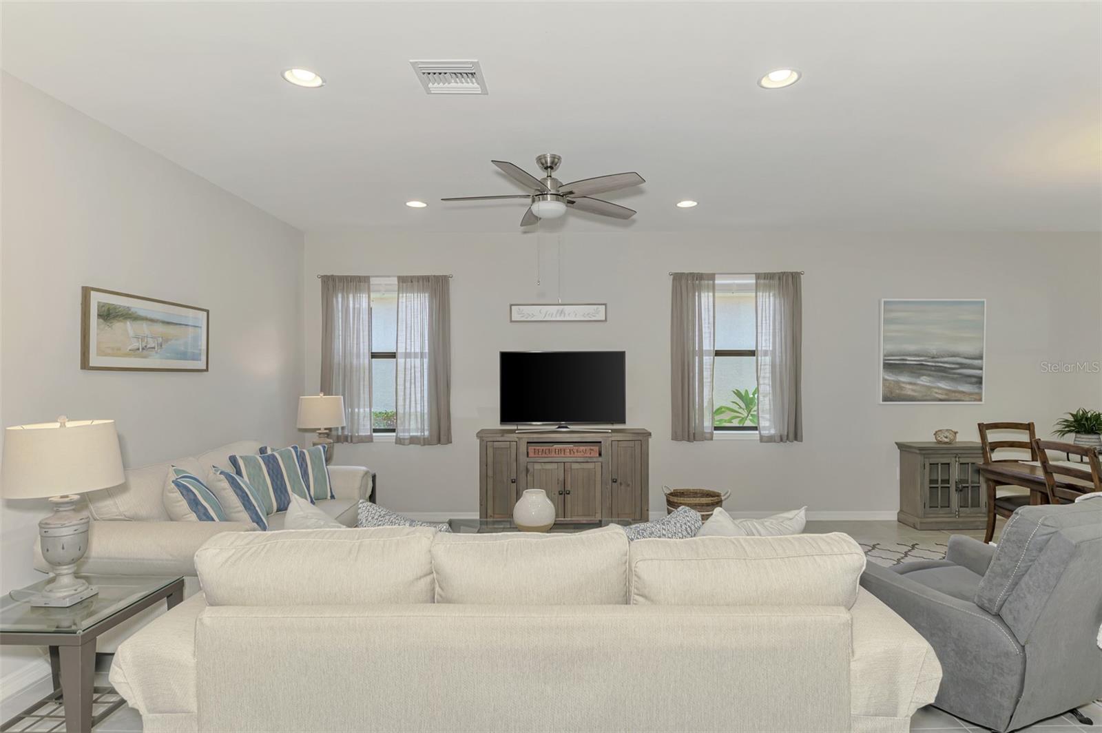 PRESERVE/WEST VLGS PH 1 - Residential