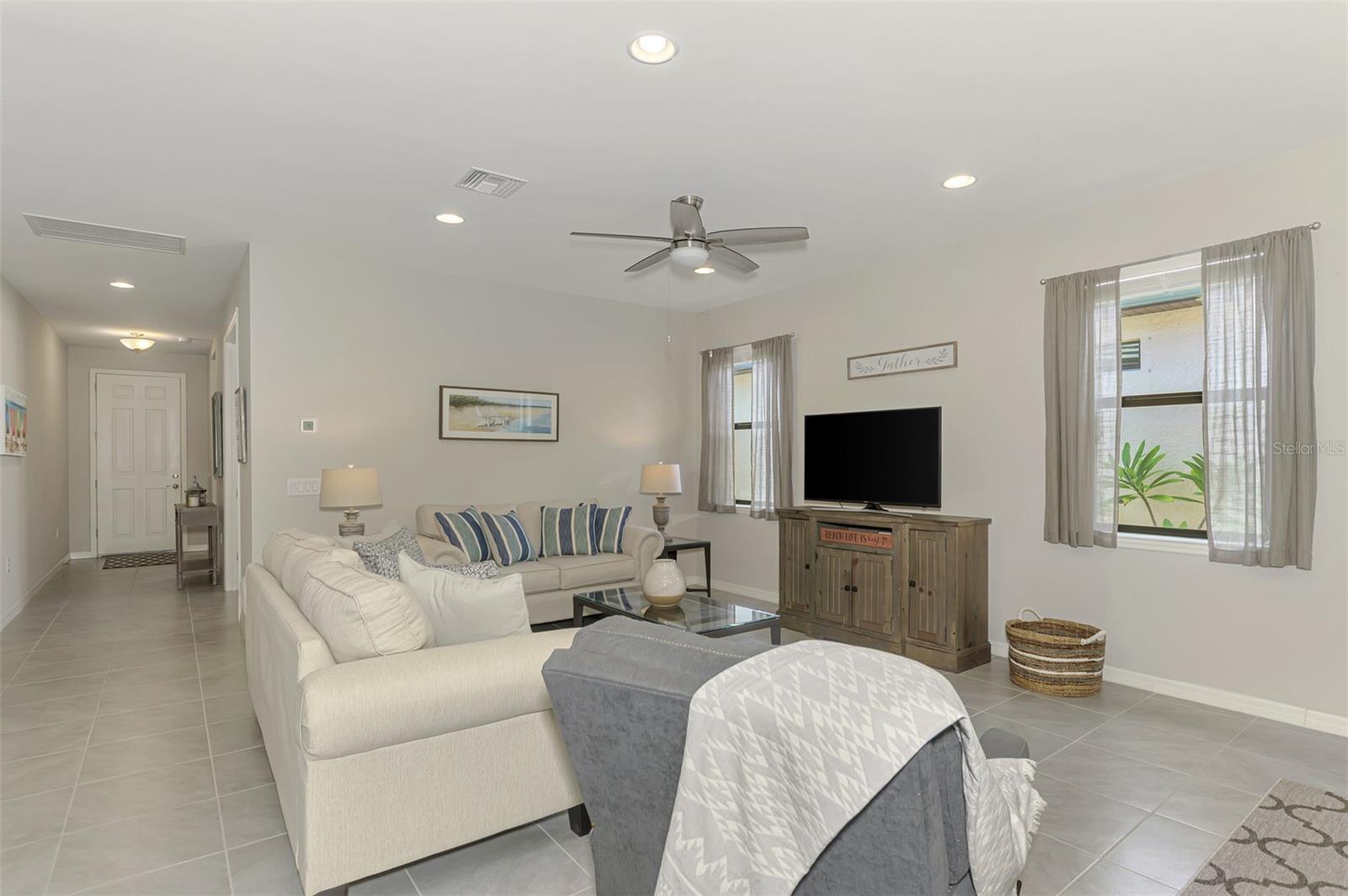 PRESERVE/WEST VLGS PH 1 - Residential