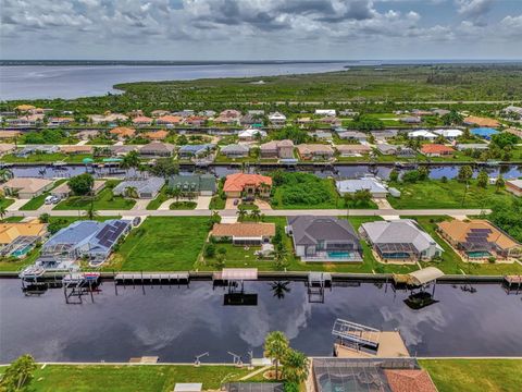 A home in PORT CHARLOTTE