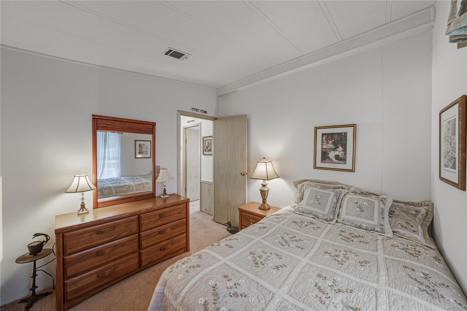 COLONY HILLS COMMUNITY - Residential