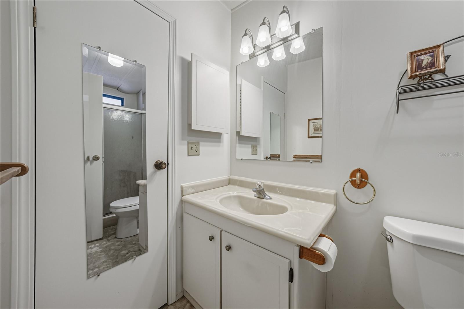 COLONY HILLS COMMUNITY - Residential