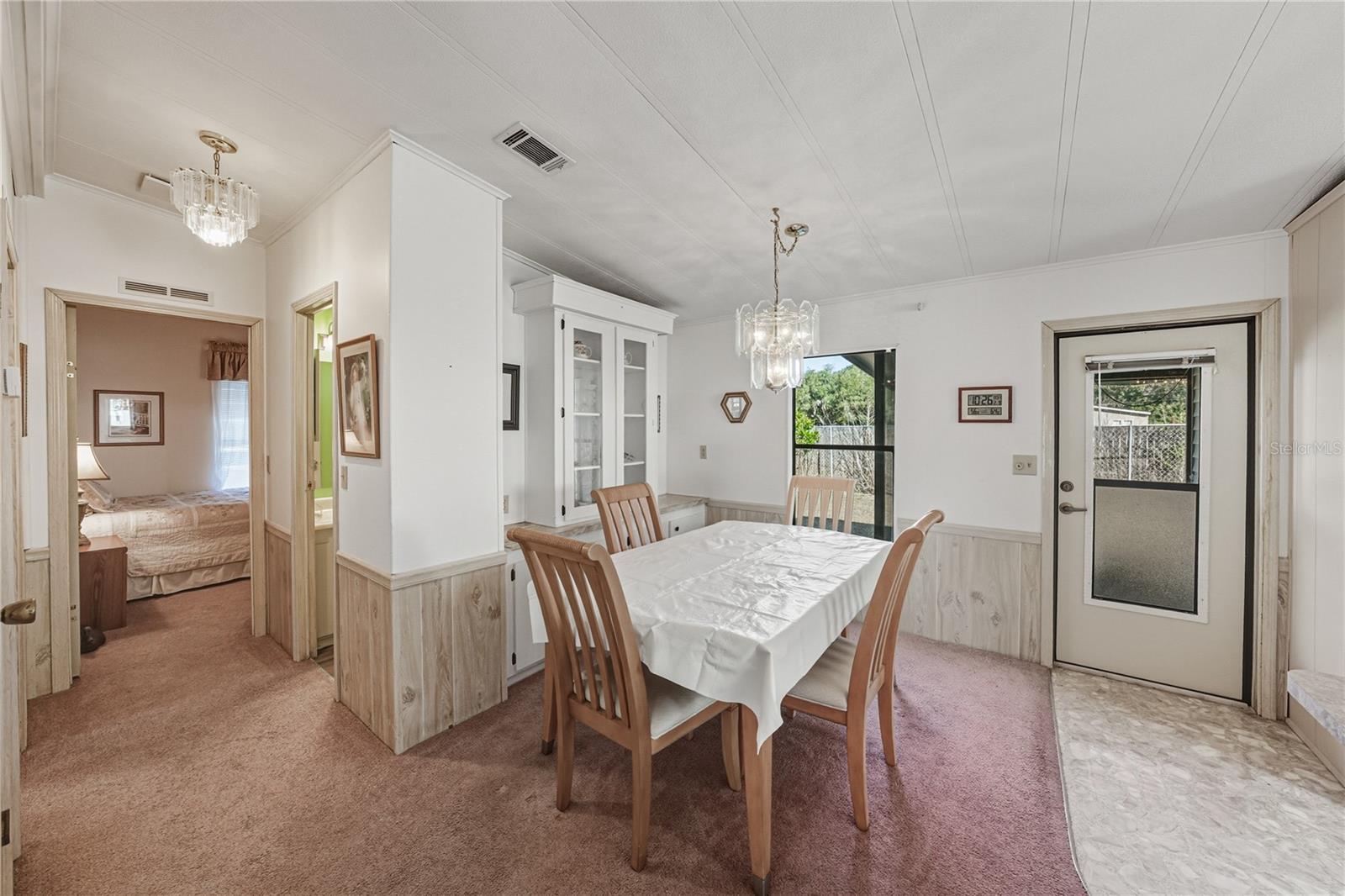 COLONY HILLS COMMUNITY - Residential