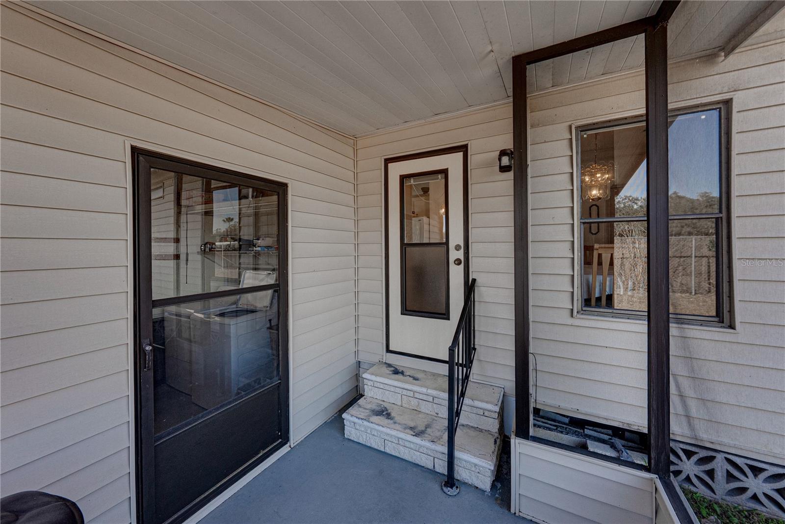 COLONY HILLS COMMUNITY - Residential