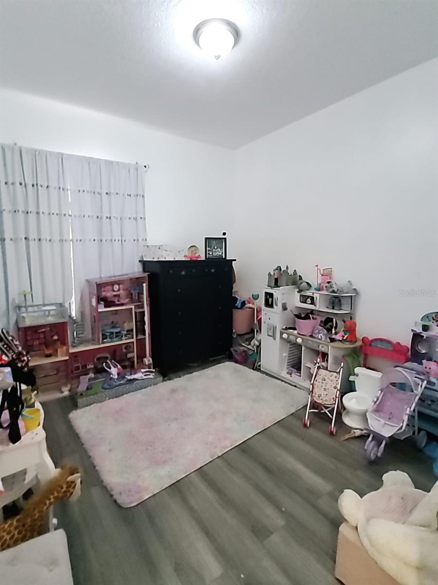 ESTANCIA - Residential