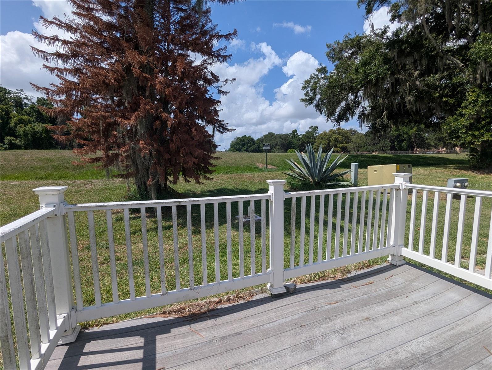 LAKELAND HILLS ESTATES - Residential