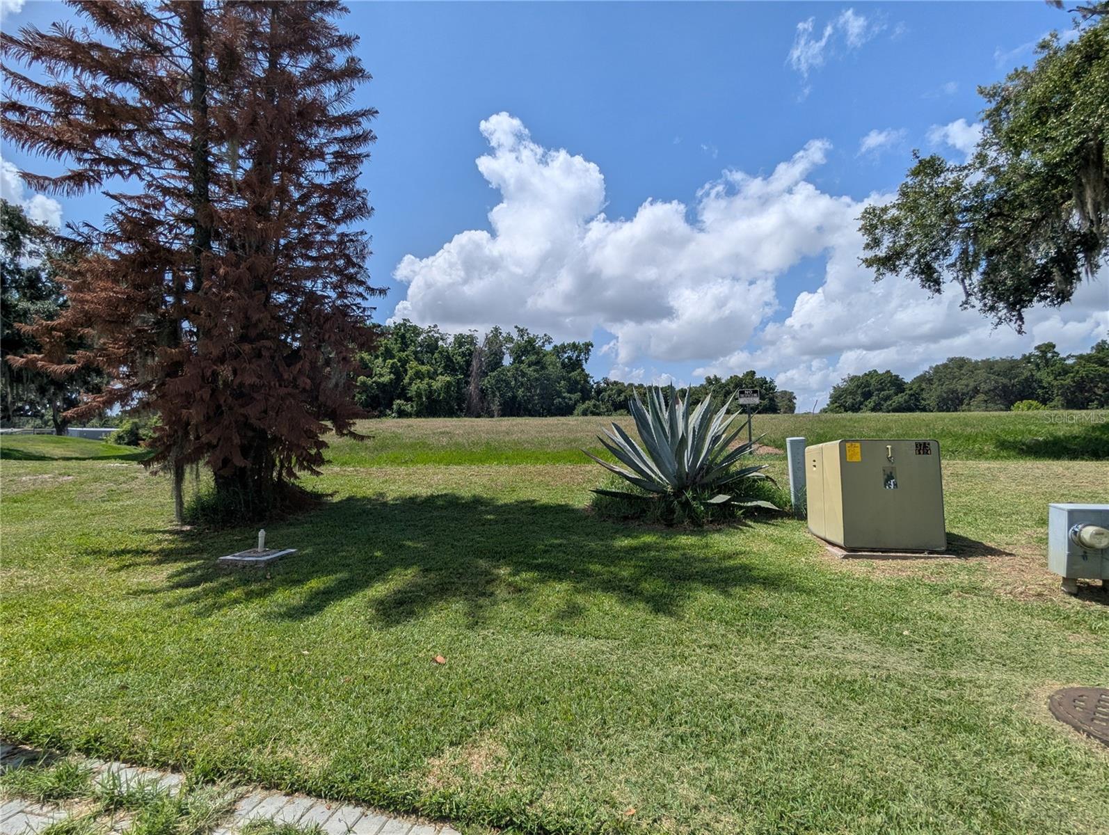 LAKELAND HILLS ESTATES - Residential