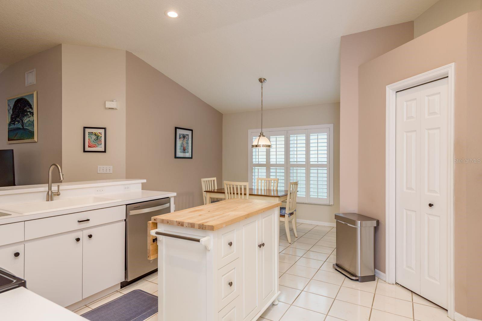 CARROLLTON LAKES - Residential