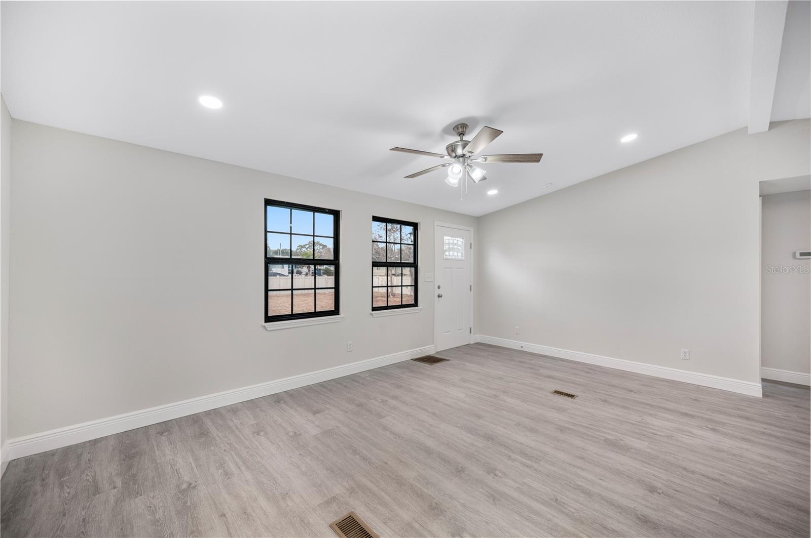 CLEARWATER LAKE ESTATES SUB - Residential