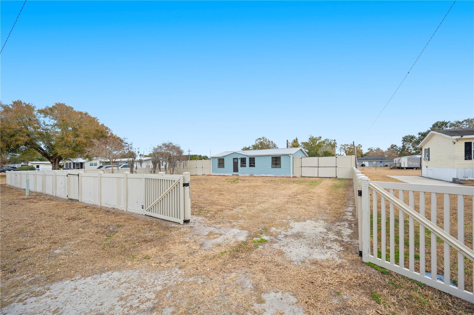 CLEARWATER LAKE ESTATES SUB - Residential