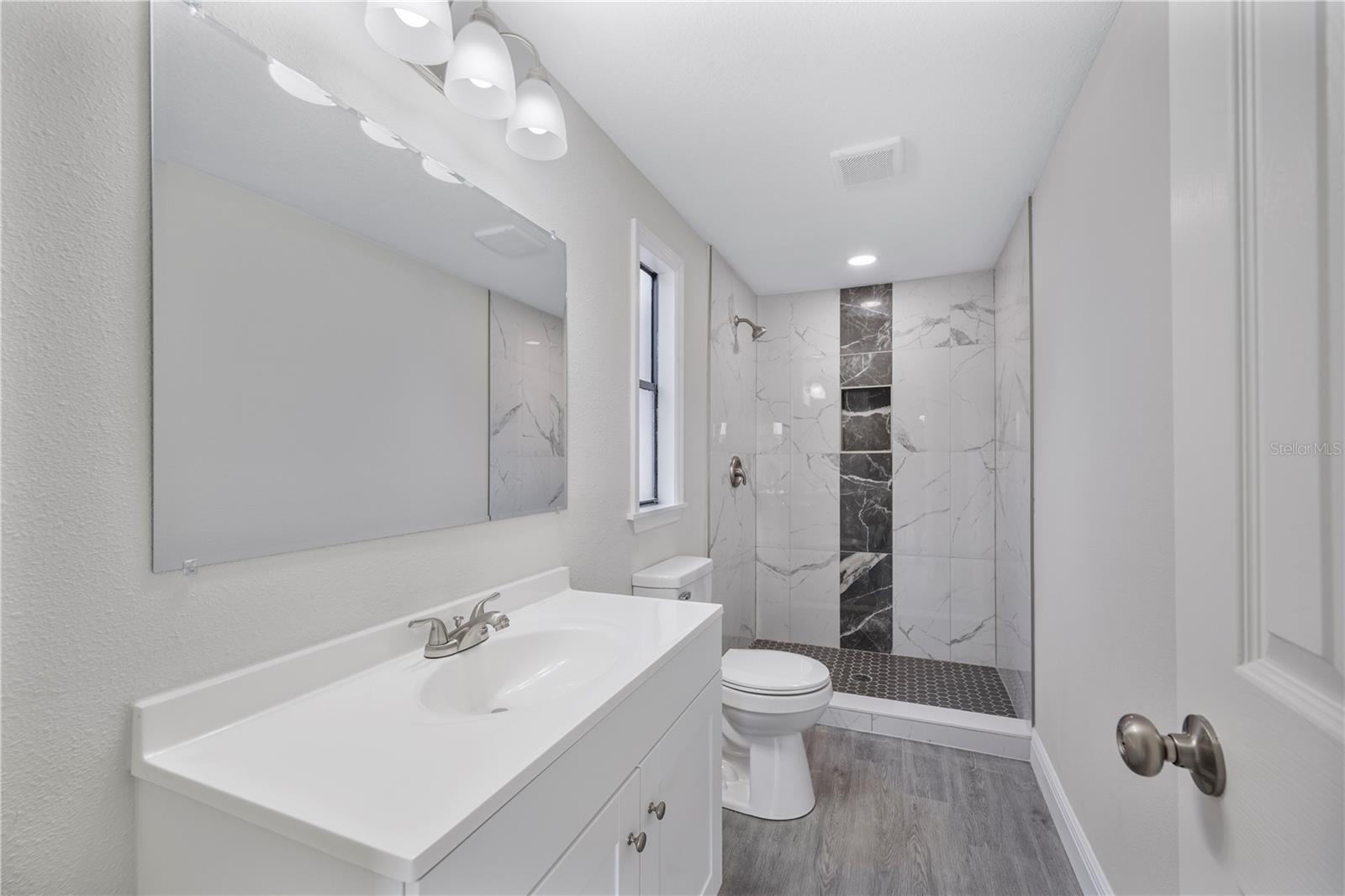 CLEARWATER LAKE ESTATES SUB - Residential