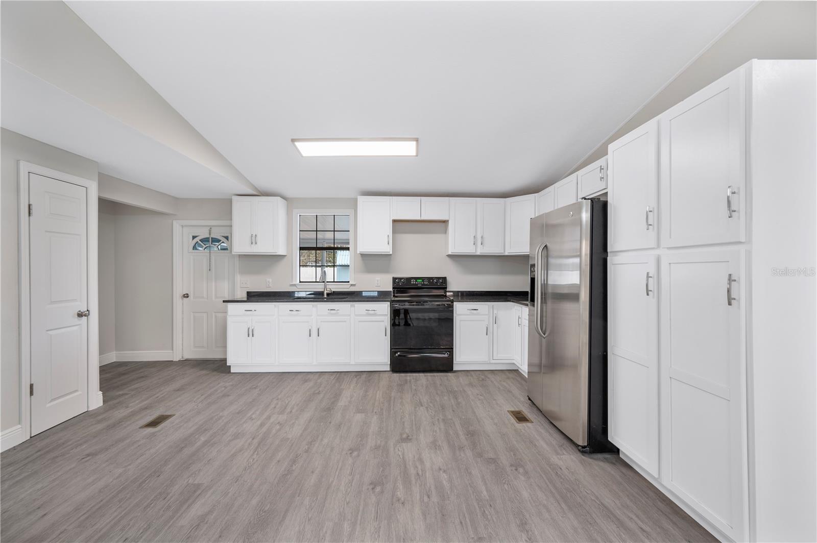 CLEARWATER LAKE ESTATES SUB - Residential