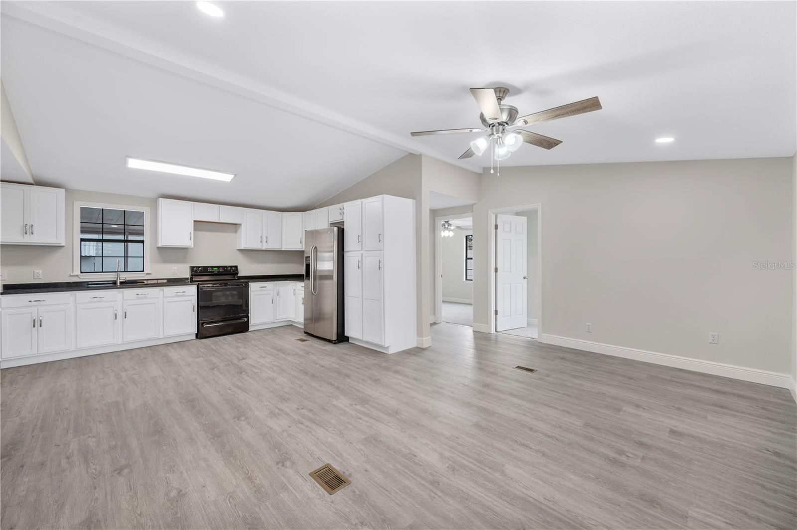 CLEARWATER LAKE ESTATES SUB - Residential