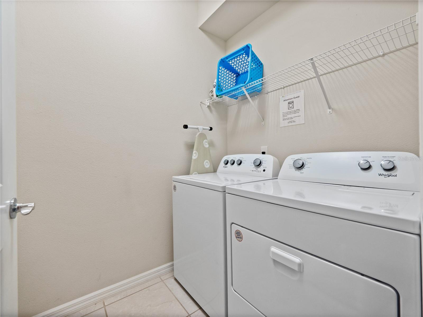 WINDSOR ISLAND RESIDENCE PH 2B - Residential