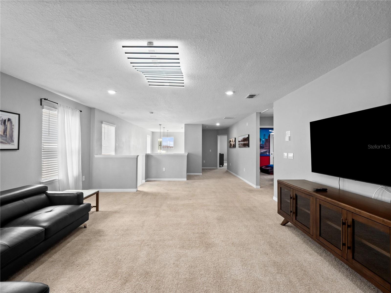 WINDSOR ISLAND RESIDENCE PH 2B - Residential