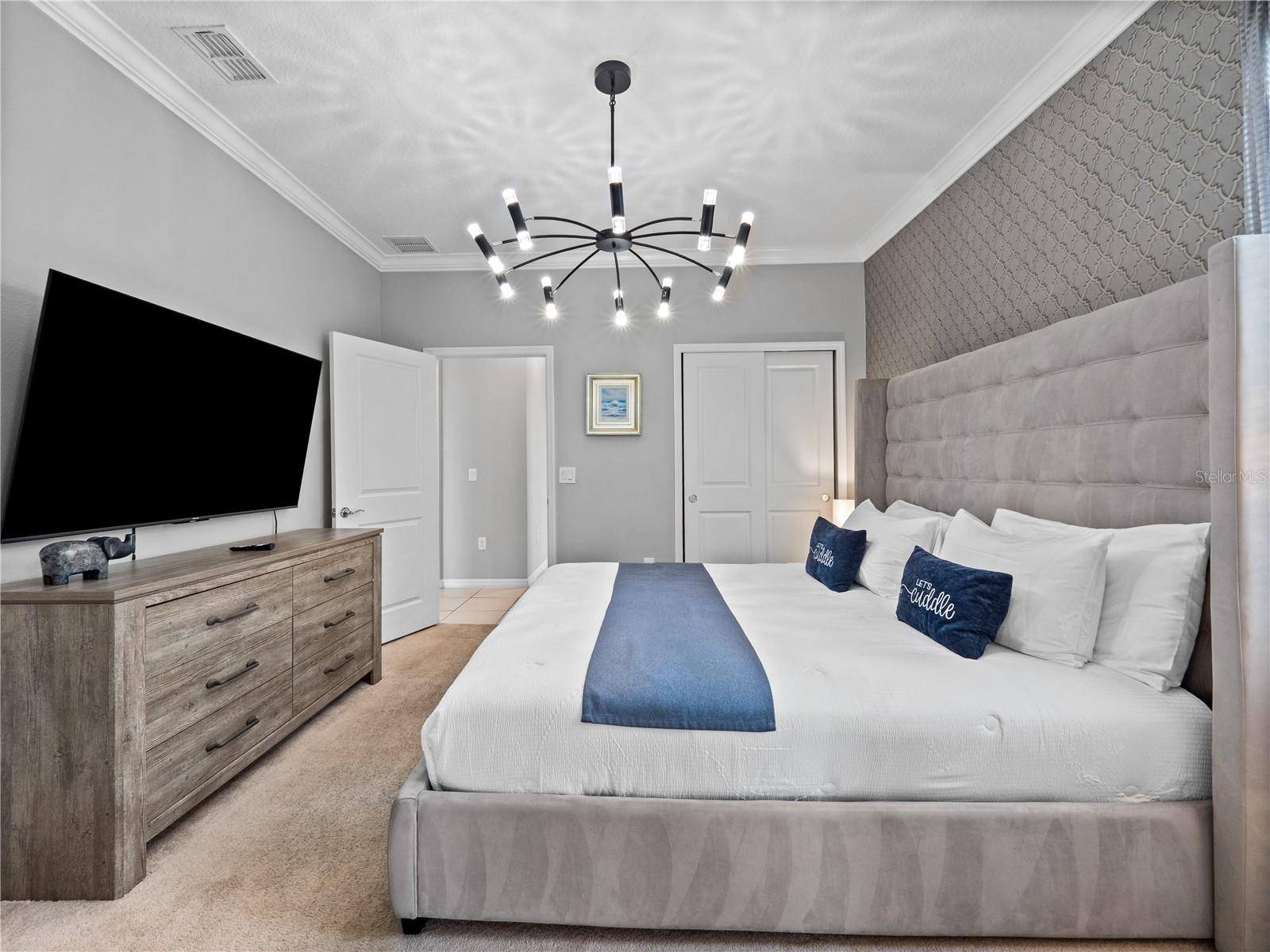 WINDSOR ISLAND RESIDENCE PH 2B - Residential