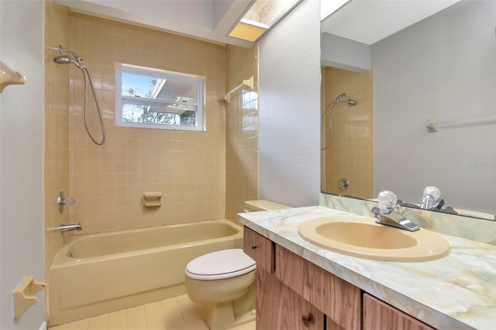 BAYWOOD VILLAGE SEC 5 - Residential