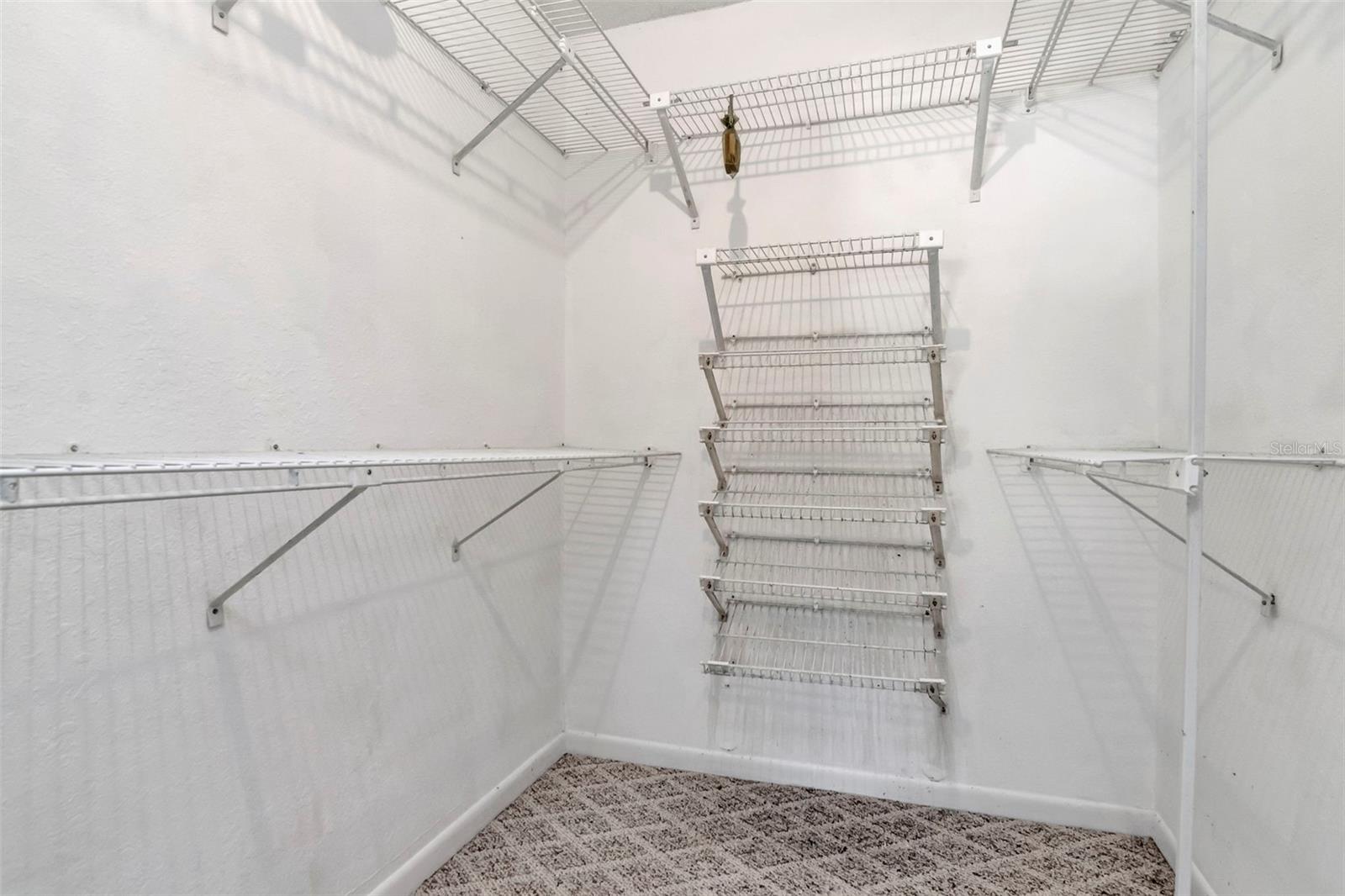 BAYWOOD VILLAGE SEC 5 - Residential