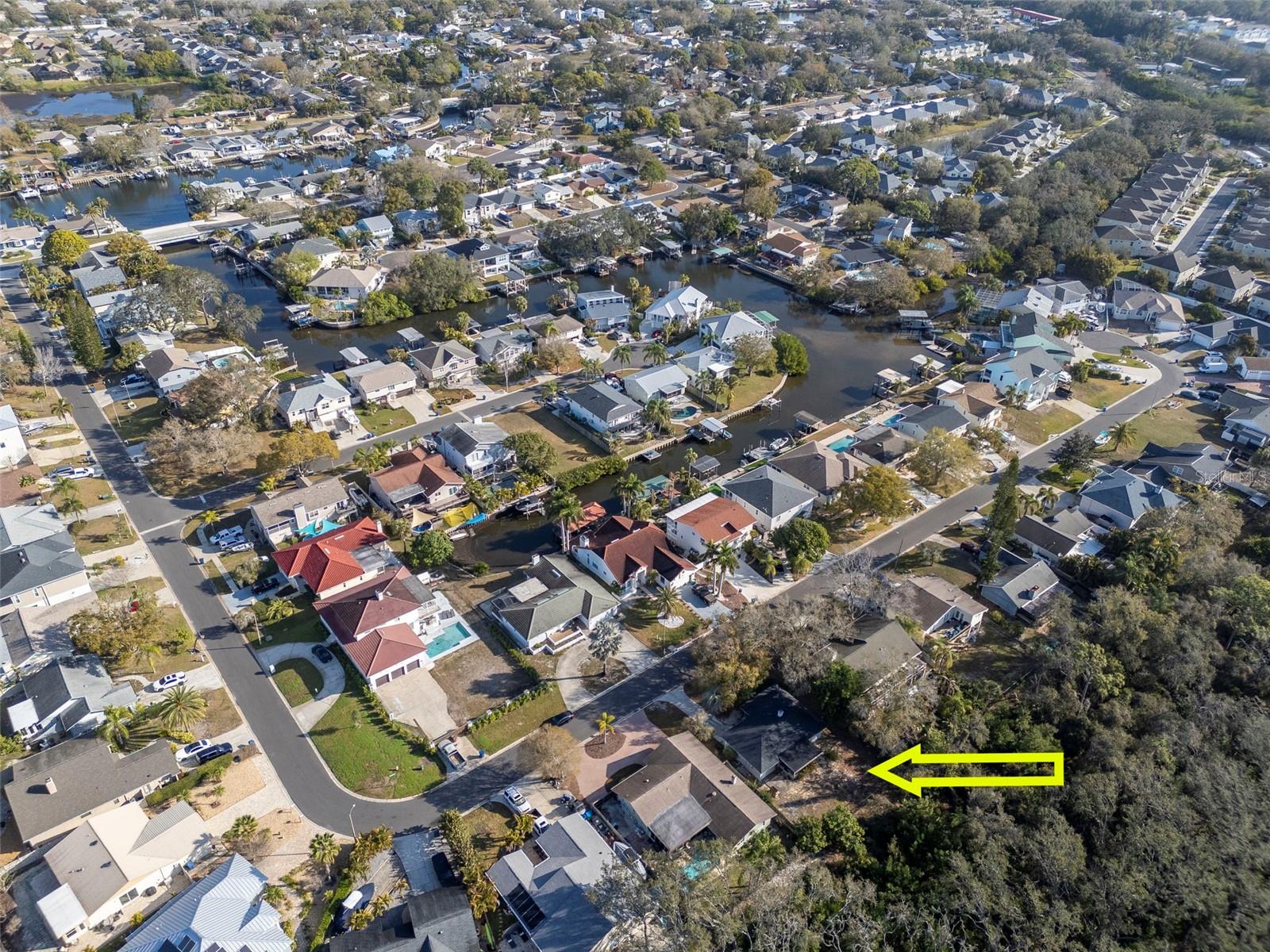 BAYWOOD VILLAGE SEC 5 - Residential