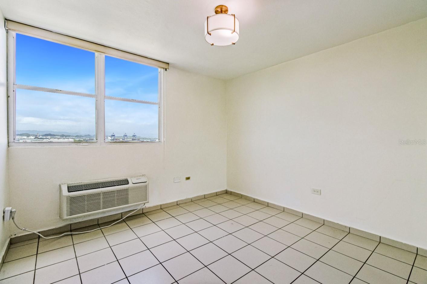 CONDOMINIO MILLENNIUM - Residential
