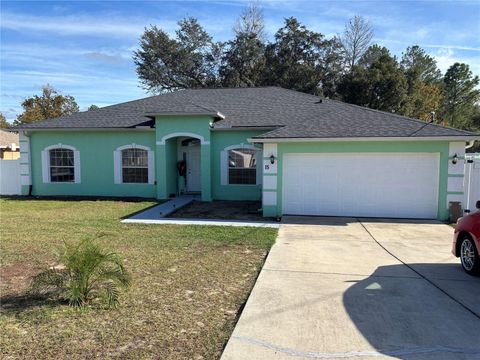 Photo of 15 Locust Loop Drive, Ocala, FL 34472 (MLS # OM714806)