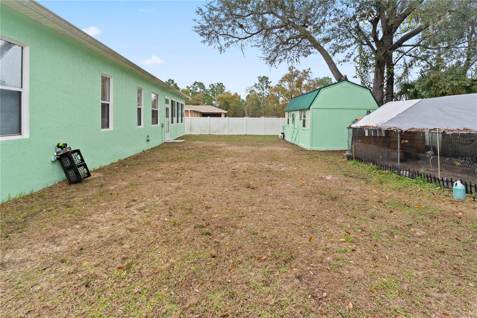 15 LOCUST LOOP DRIVE