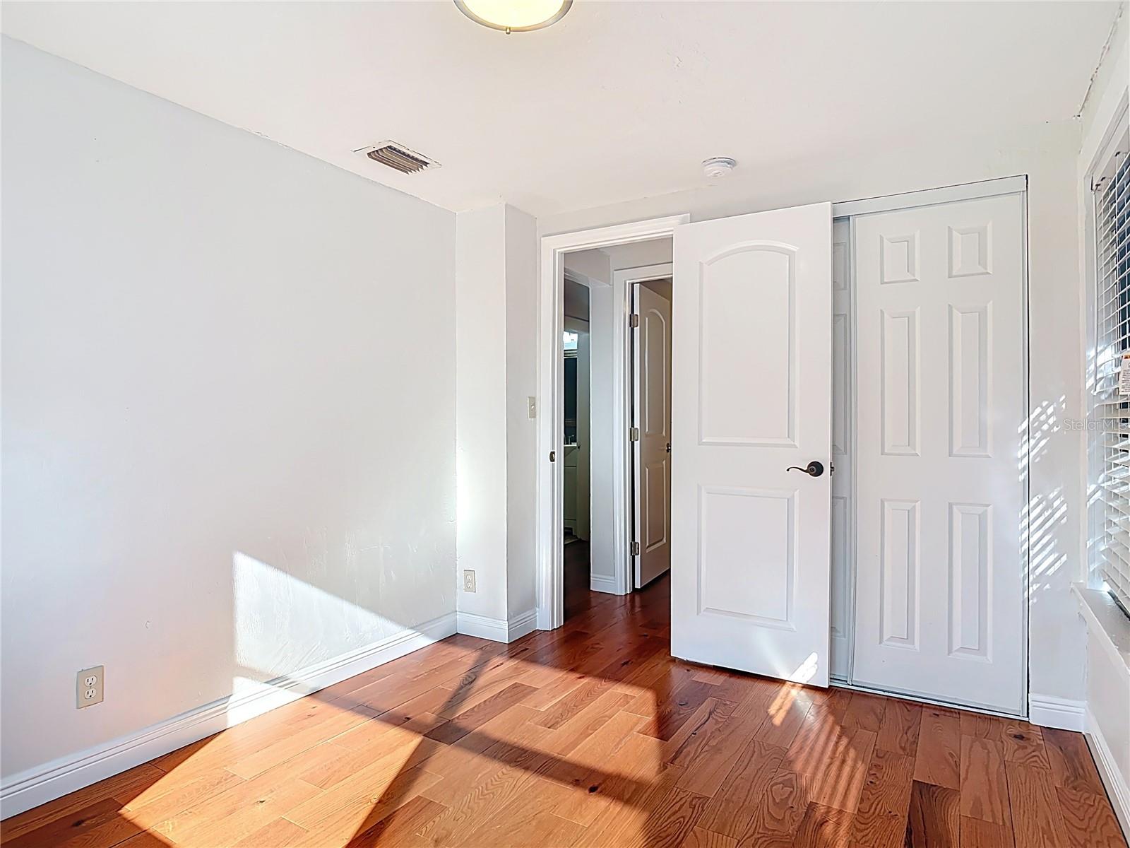 AVONDALE PARK - Residential