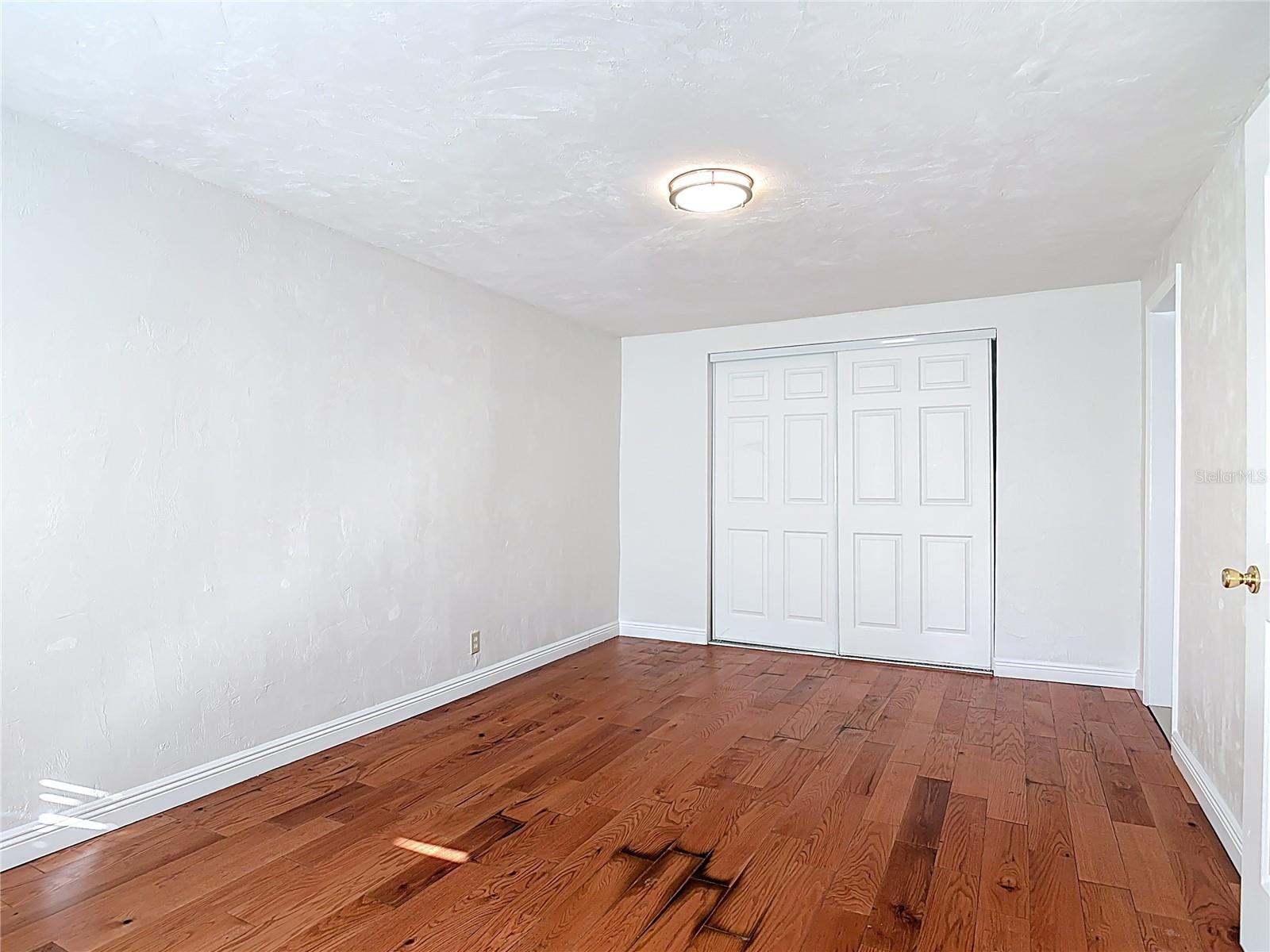 AVONDALE PARK - Residential