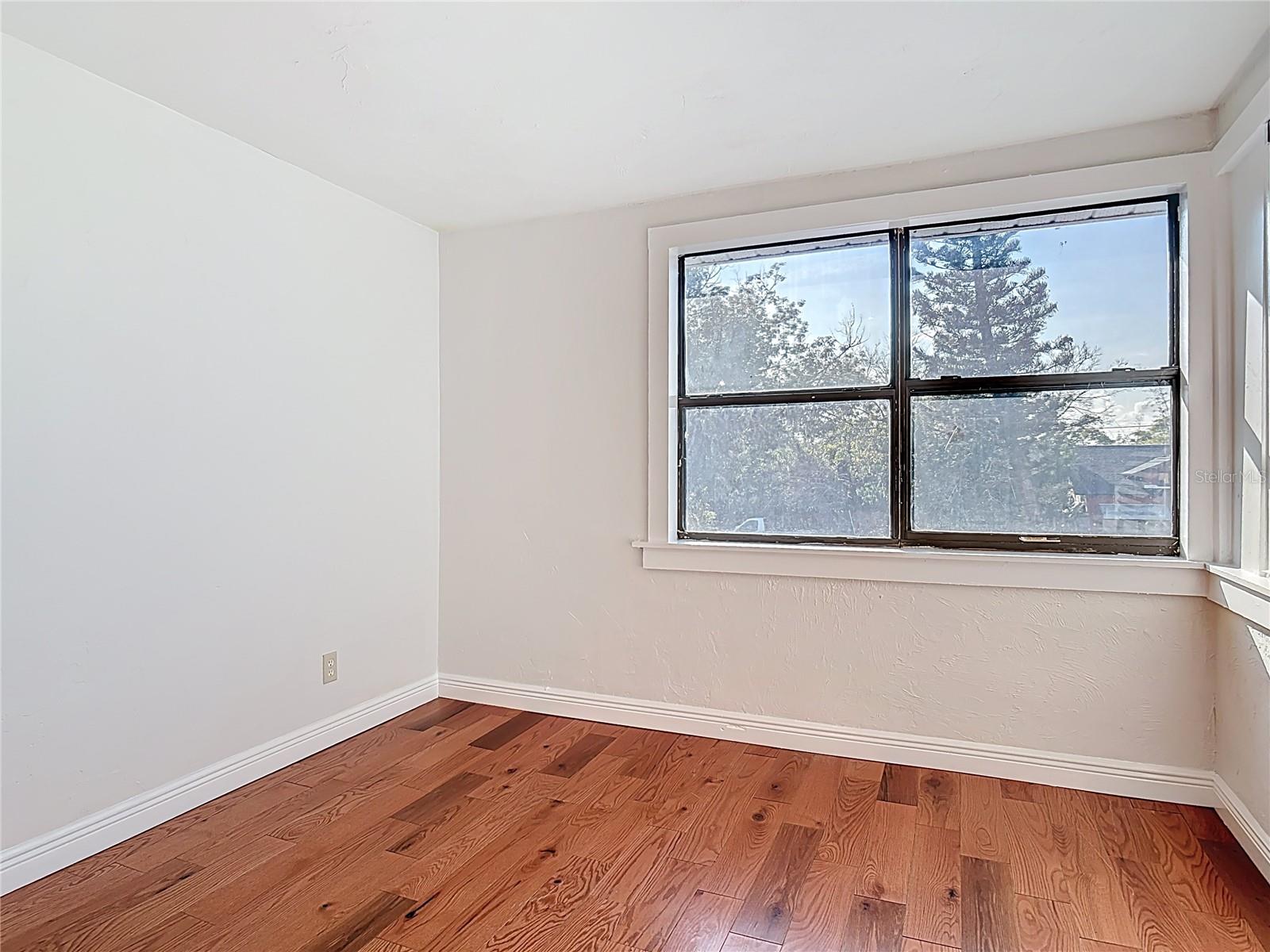 AVONDALE PARK - Residential