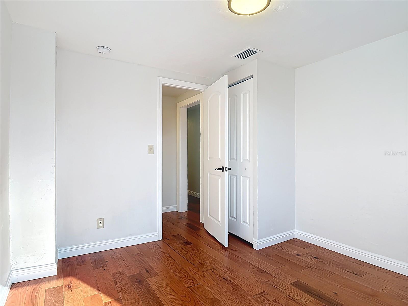 AVONDALE PARK - Residential