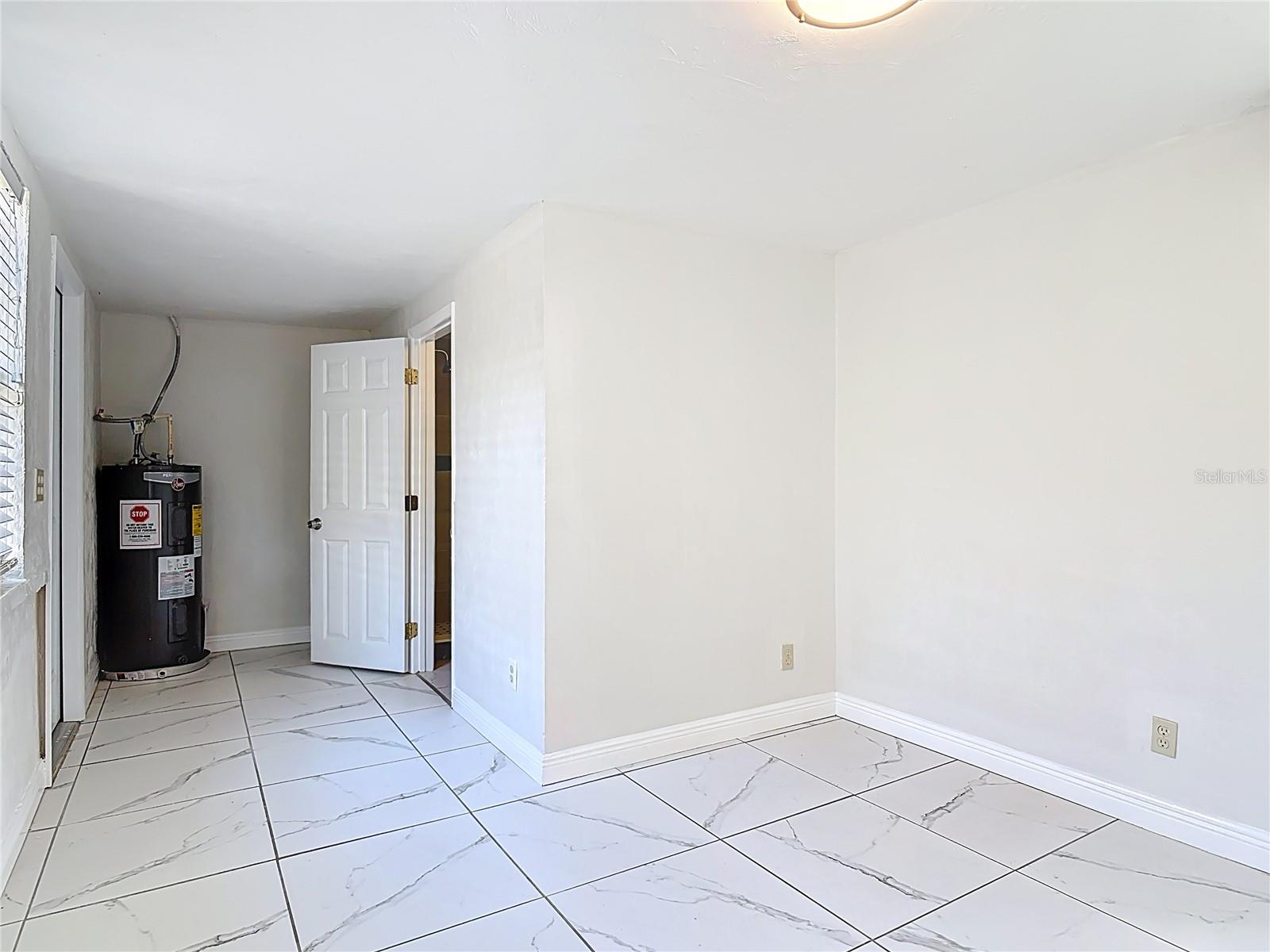 AVONDALE PARK - Residential