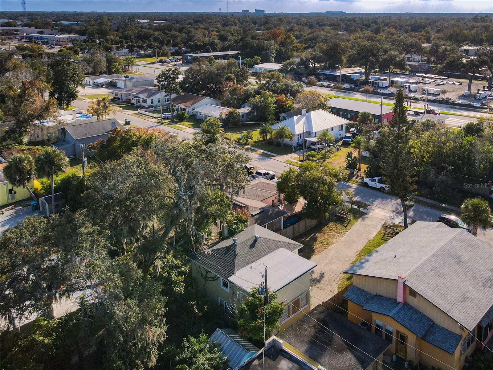 AVONDALE PARK - Residential