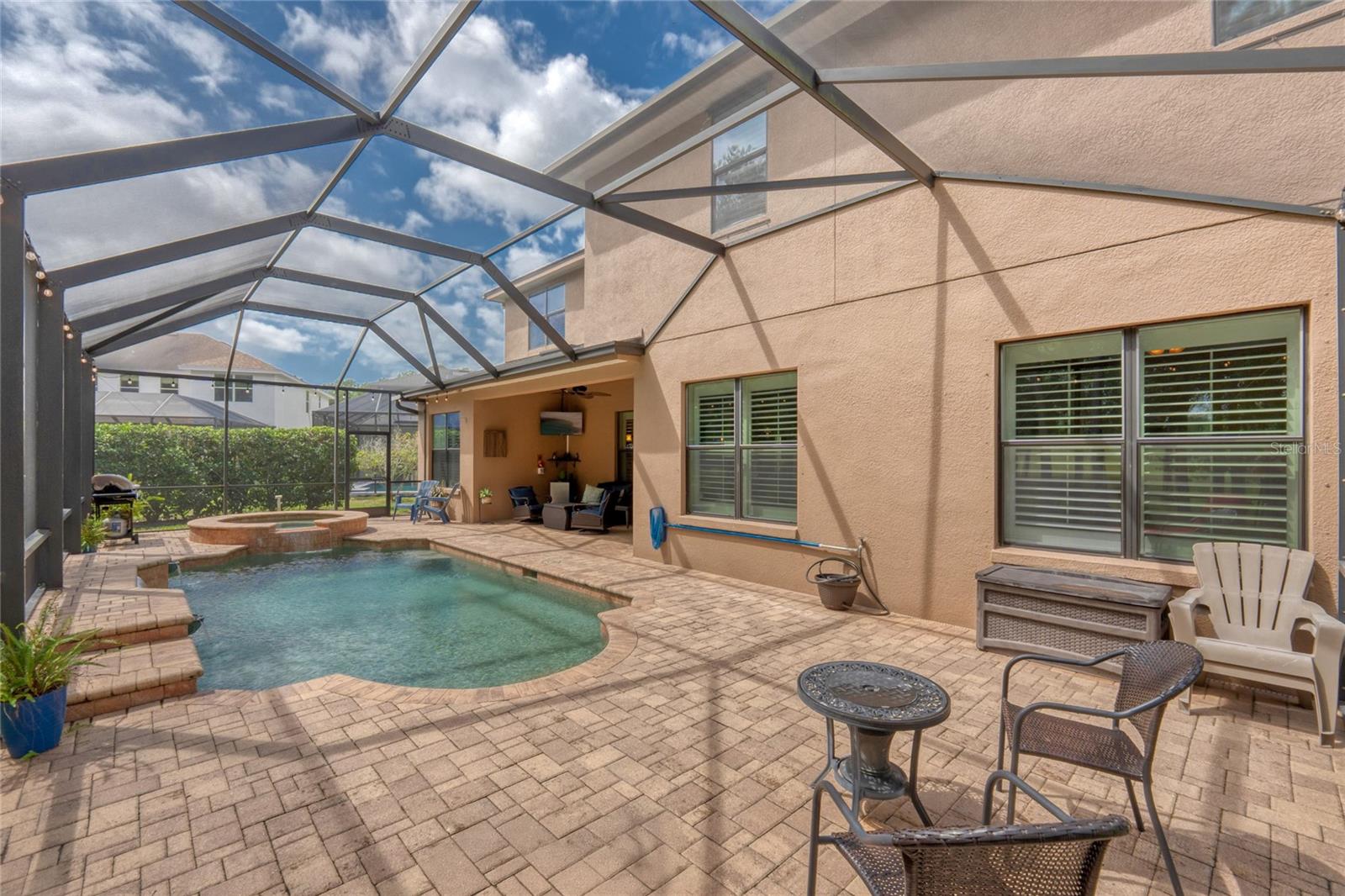 NINE EAGLES UNIT ONE SEC I - Residential