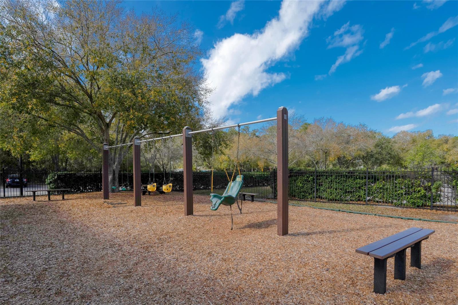 NINE EAGLES UNIT ONE SEC I - Residential