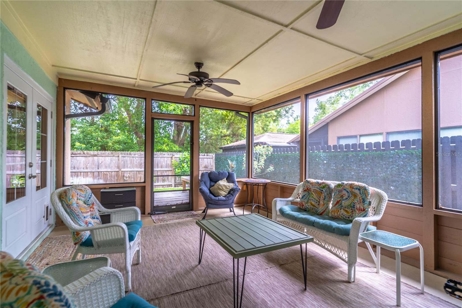 638 BONIVIEW LANE