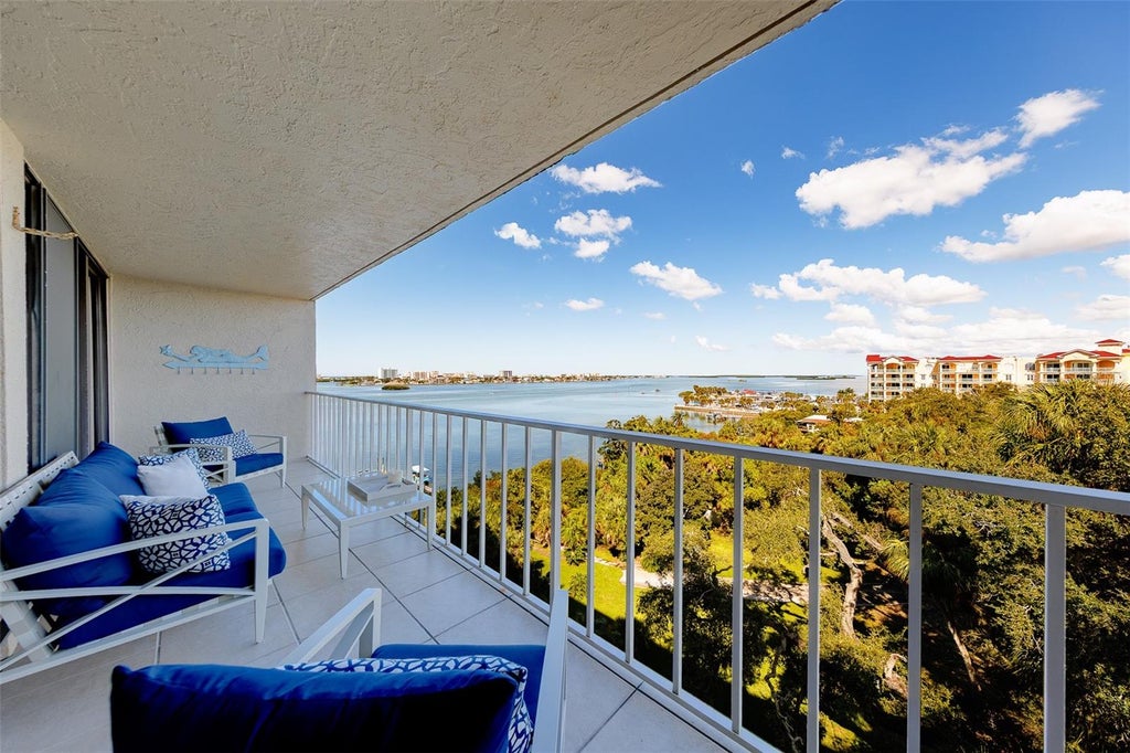 Photo of 500 N Osceola Avenue #609, Clearwater, FL 33755 (MLS # TB8558693)