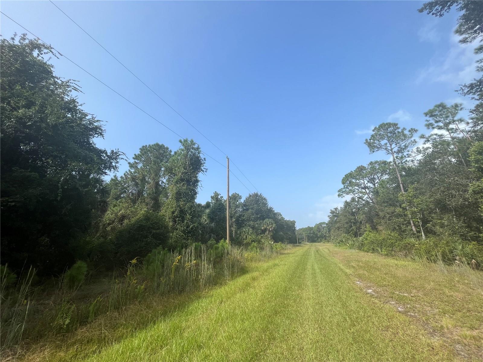 PARADISE LAKES SUB - Land