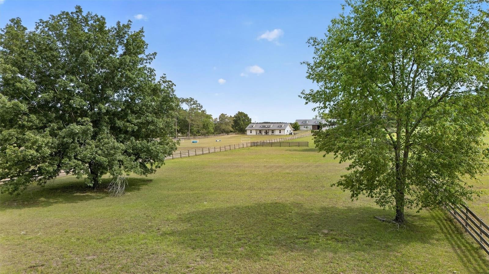 SHAW FARMS OF ALACHUA - Residential