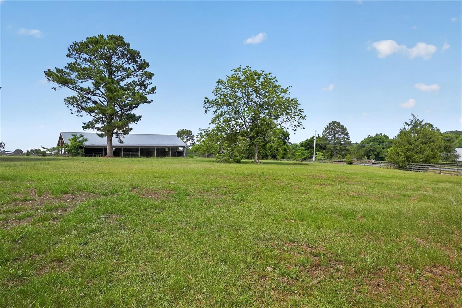 SHAW FARMS OF ALACHUA - Residential