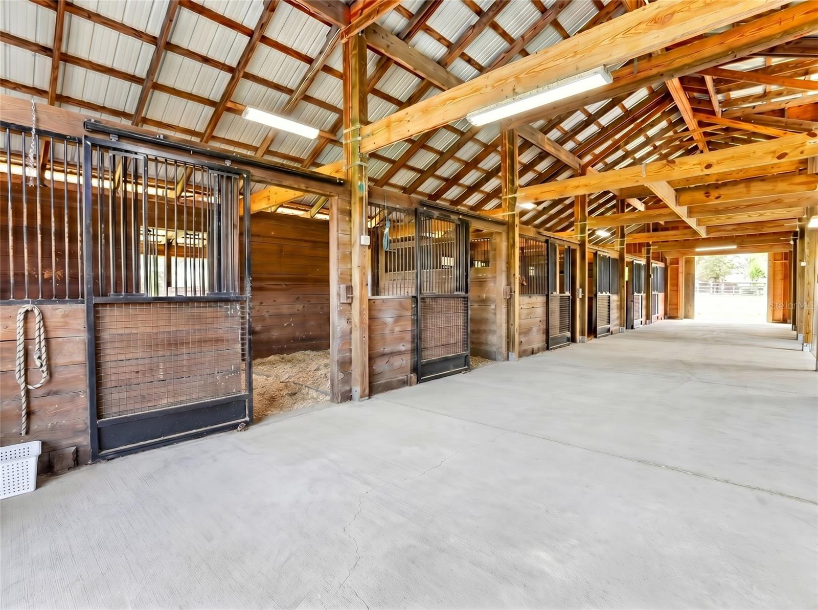 SHAW FARMS OF ALACHUA - Residential