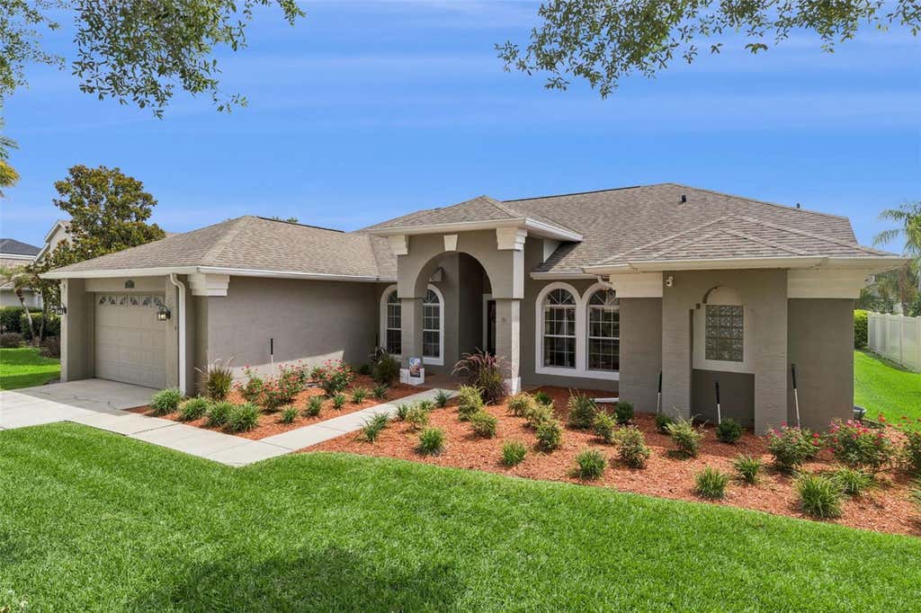 Photo of 14319 Roxshire Drive, Orlando, FL 32837 (MLS # O6416465)