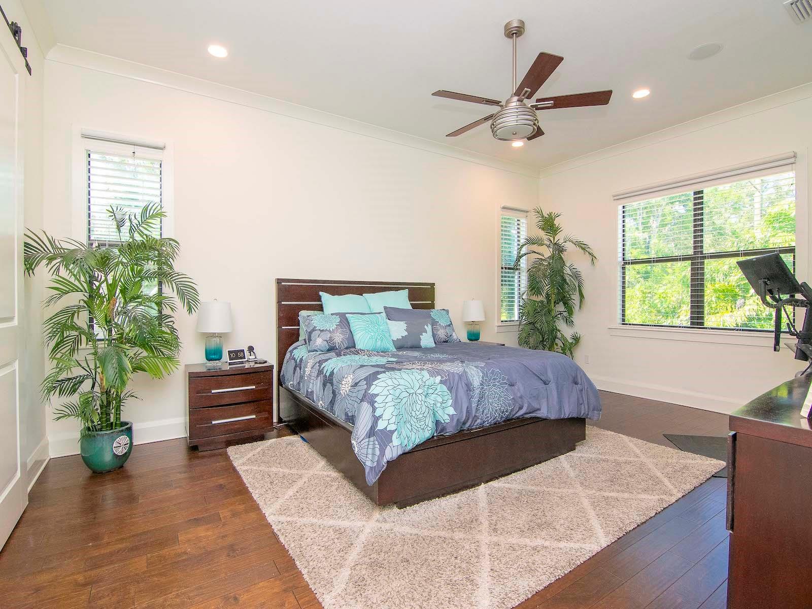 DAVIS ISLANDS PB10 PG52 TO 57 - Residential