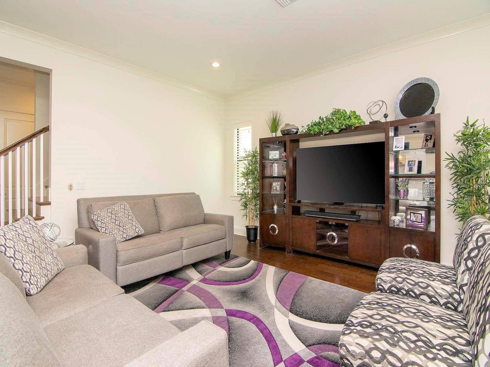 DAVIS ISLANDS PB10 PG52 TO 57 - Residential