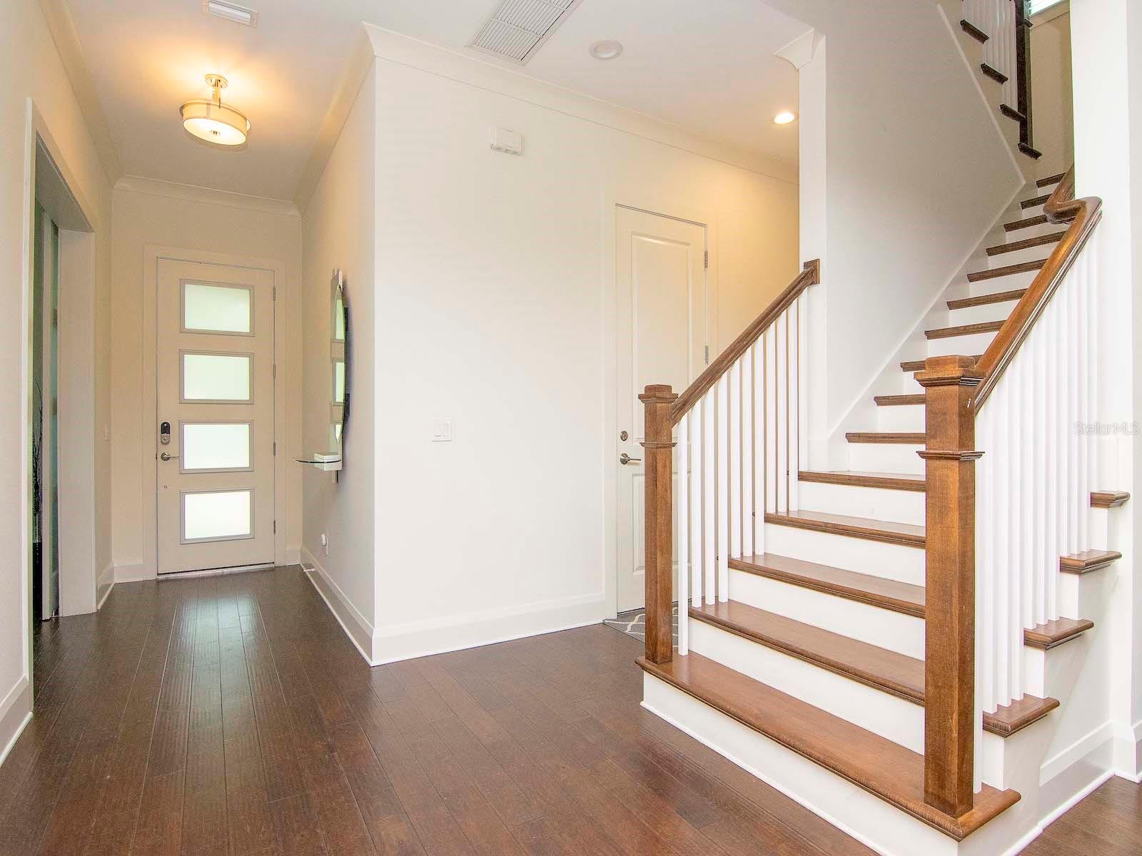 DAVIS ISLANDS PB10 PG52 TO 57 - Residential